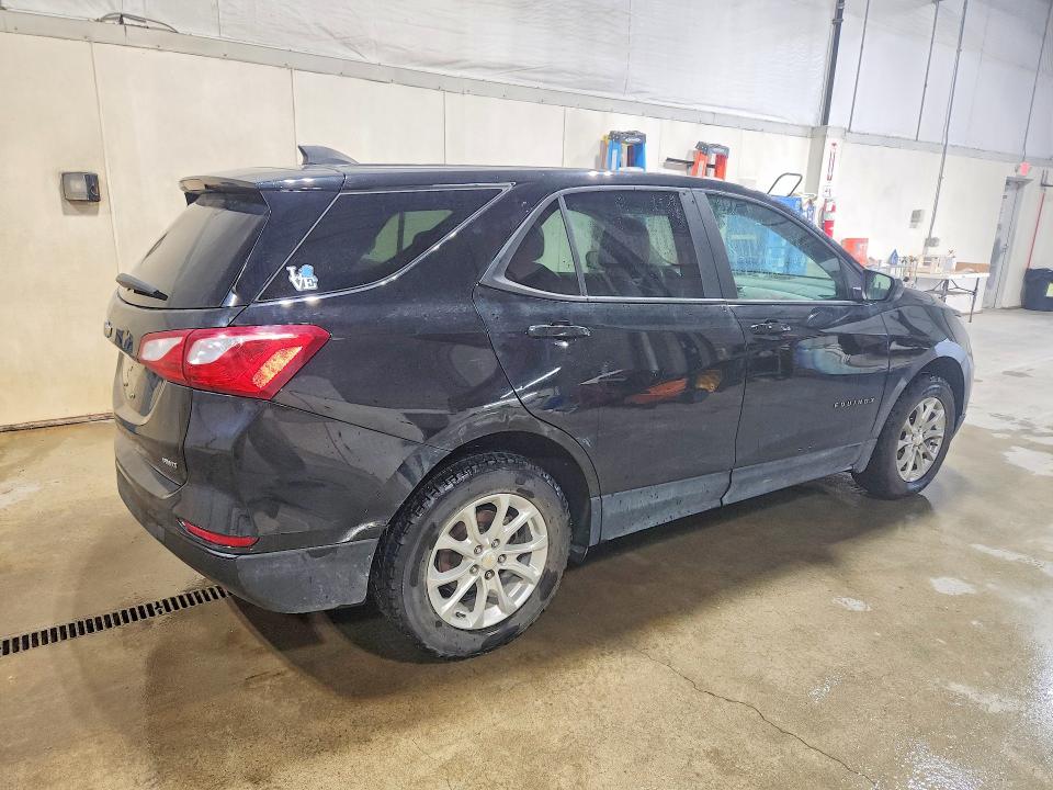 62705206 :رقم المزاد ، 2GNAXSEV8M6114915 vin ، 2021 Chevrolet Equinox مزاد بيع