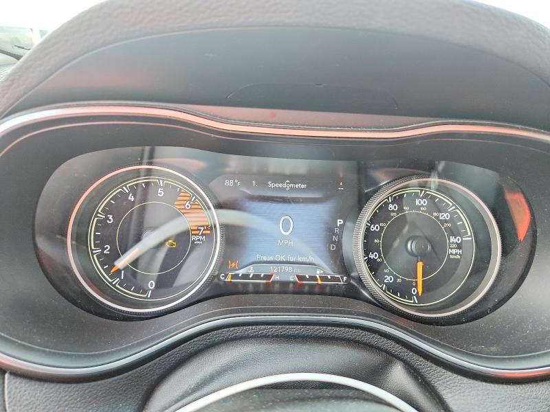 Продажа на аукционе авто 2019 Jeep Cherokee, vin: 1C4PJMDN1KD180707, номер лота: 65748016