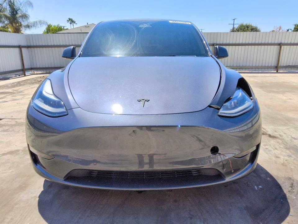 Продажа на аукционе авто 2021 Tesla Model Y, vin: 5YJYGDEF4MF256636, номер лота: 64499026