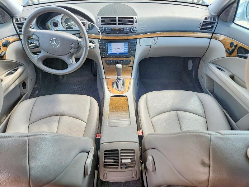 Продаж на аукціоні авто 2008 Mercedes-benz E, vin: WDBUF56XX8B249129, номер лоту: 63496916