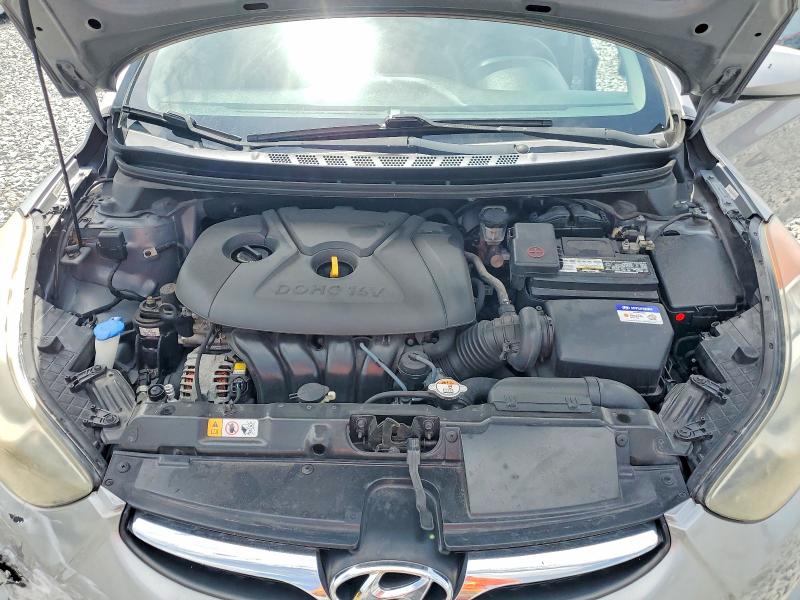 64083546 :رقم المزاد ، KMHDH4AE0DU928817 vin ، 2013 Hyundai Elantra مزاد بيع