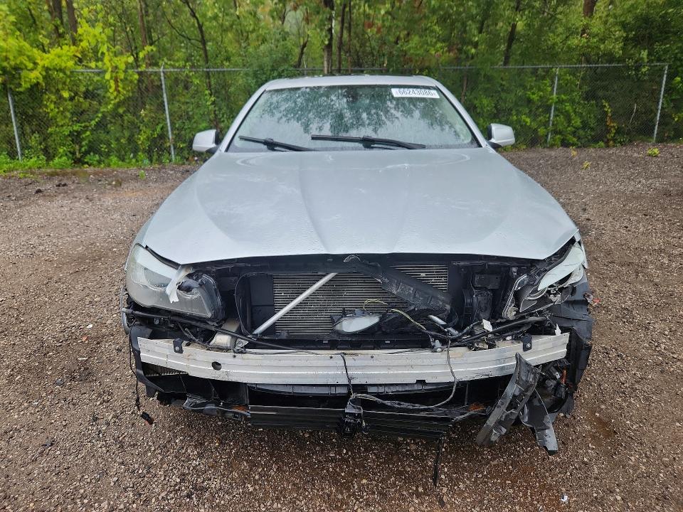 66243086 :رقم المزاد ، WBAXH5C51CDW04887 vin ، 2012 Bmw 528 مزاد بيع