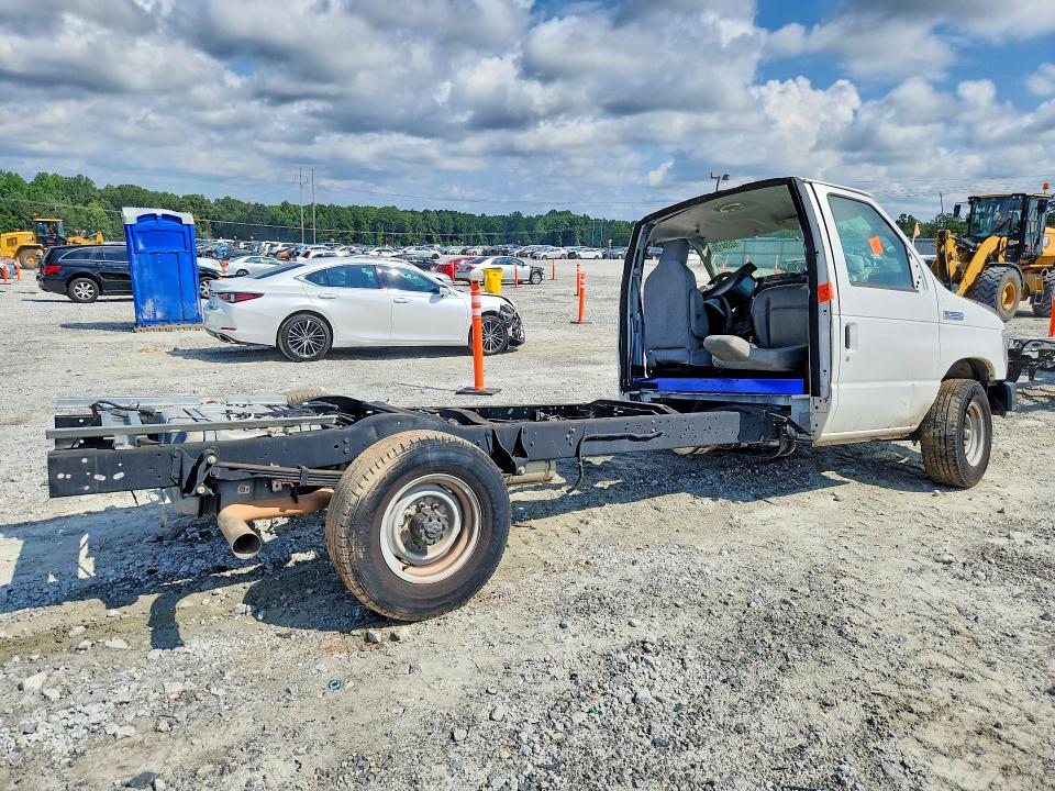 2023 Ford Econoline მანქანა იყიდება აუქციონზე, vin: 1FDWE3FKXPDD07079, აუქციონის ნომერი: 63394126
