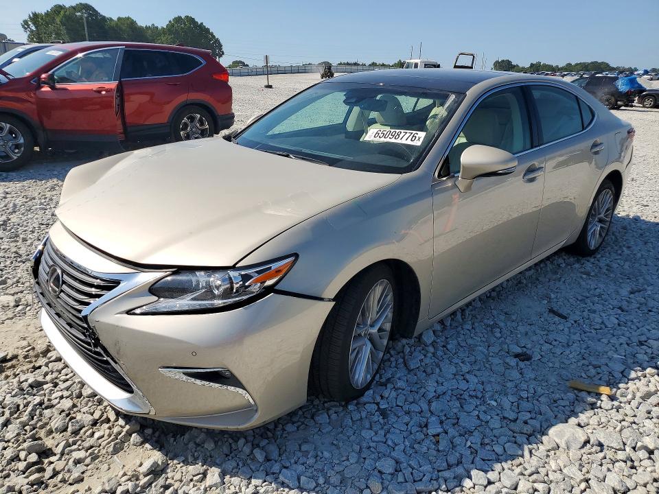 65098776 :رقم المزاد ، 58ABK1GG7GU029661 vin ، 2016 Lexus Es مزاد بيع