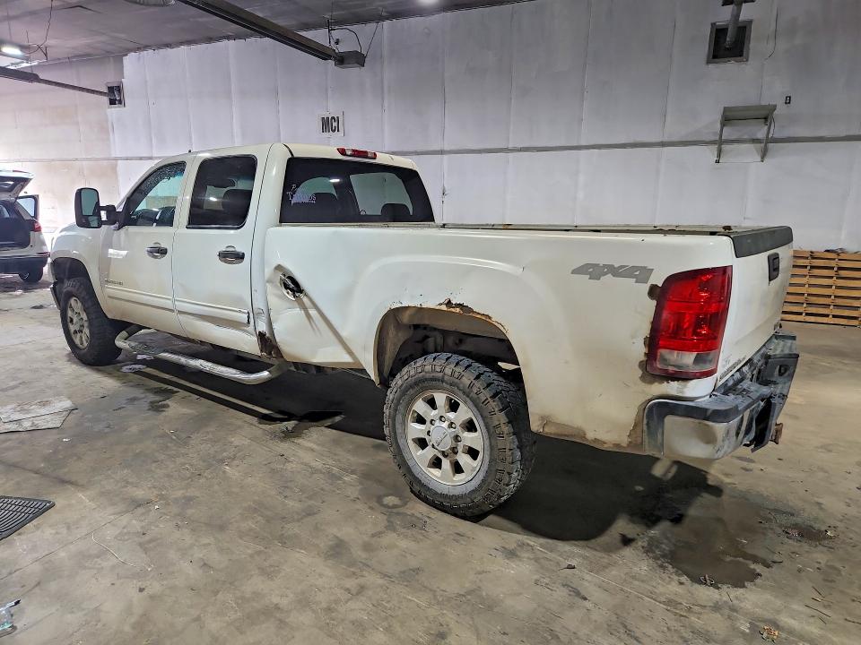 65099186 :رقم المزاد ، 1GT423EG1EF127007 vin ، 2014 Gmc Sierra مزاد بيع