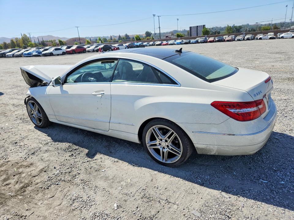 62462906 :رقم المزاد ، WDDKJ5GB6BF080002 vin ، 2011 Mercedes-benz E مزاد بيع