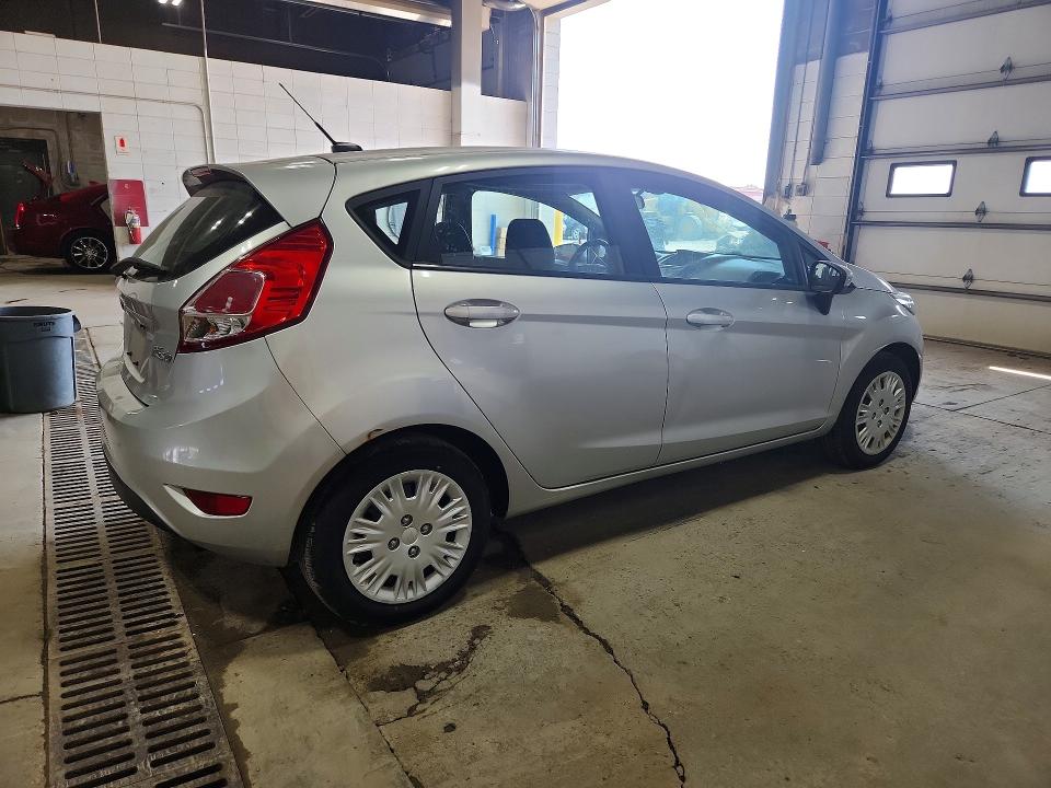 Продаж на аукціоні авто 2016 Ford Fiesta, vin: 3FADP4TJ5GM136419, номер лоту: 64913146