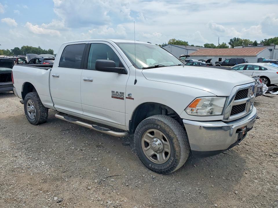 67173766 :رقم المزاد ، 3C6UR5DL3GG229763 vin ، 2016 Ram 2500 مزاد بيع