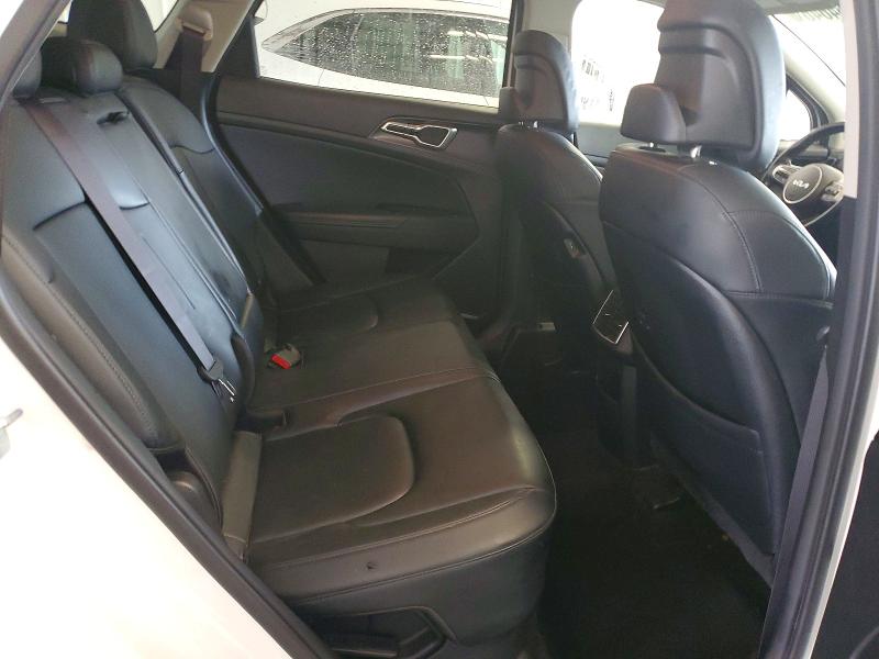 64554646 :رقم المزاد ، KNDPVCAG0P7098283 vin ، 2023 Kia Sportage مزاد بيع
