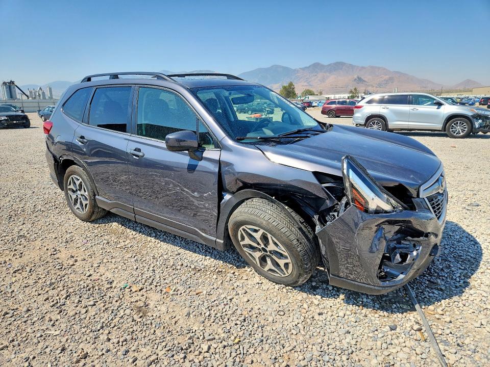 2020 Subaru Forester მანქანა იყიდება აუქციონზე, vin: JF2SKAJC5LH599096, აუქციონის ნომერი: 63339496