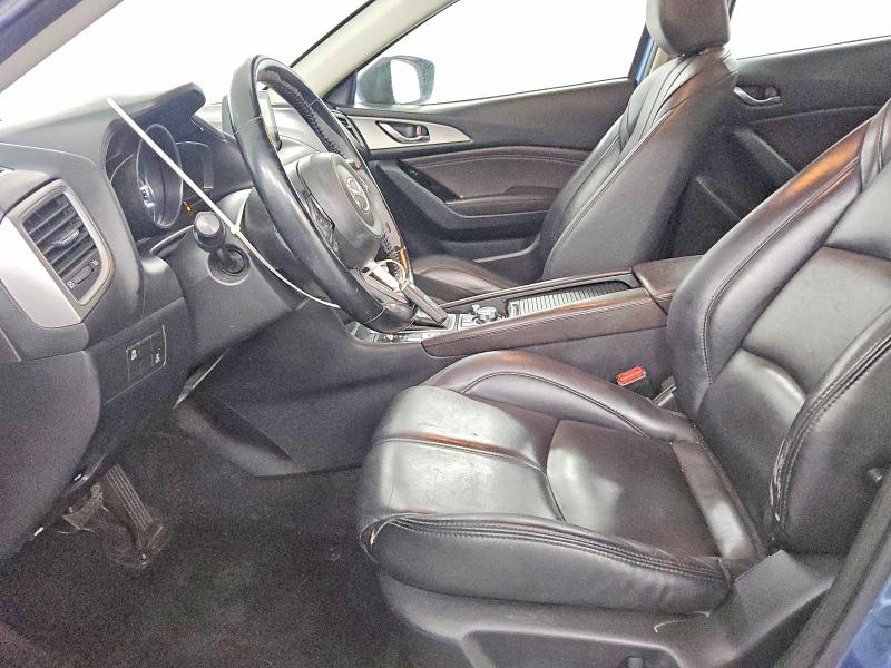 2018 Mazda 3 მანქანა იყიდება აუქციონზე, vin: 3MZBN1V33JM257880, აუქციონის ნომერი: 63696356