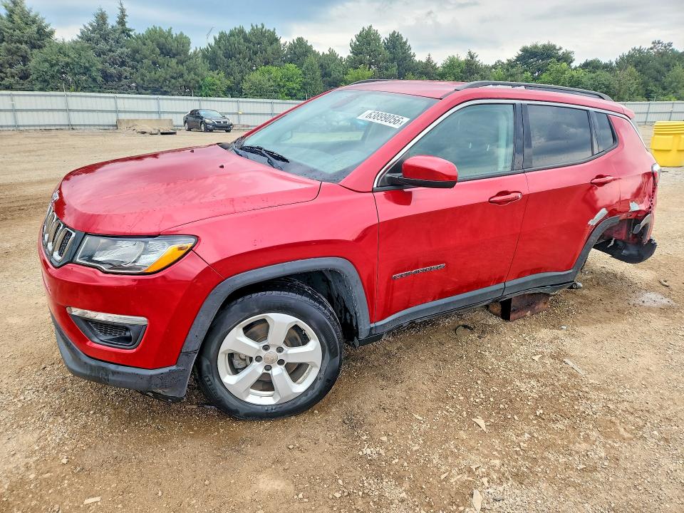 63899056 :رقم المزاد ، 3C4NJCBB1JT293432 vin ، 2018 Jeep Compass مزاد بيع
