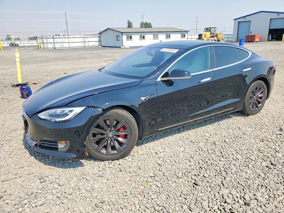 Aukcja sprzedaży 2018 Tesla Model S, vin: 5YJSA1E43JF295444, numer aukcji: 65239066