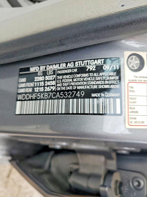 65717756 :رقم المزاد ، WDDHF5KB7CA532749 vin ، 2012 Mercedes-benz E مزاد بيع