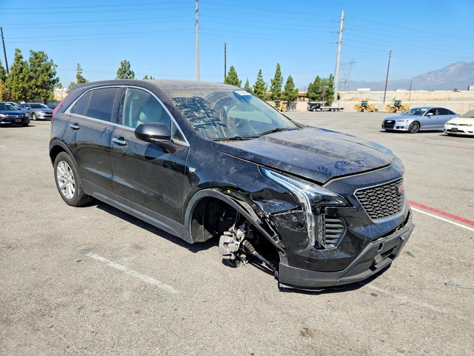 65160936 :رقم المزاد ، 1GYAZAR46LF122489 vin ، 2020 Cadillac Xt4 مزاد بيع