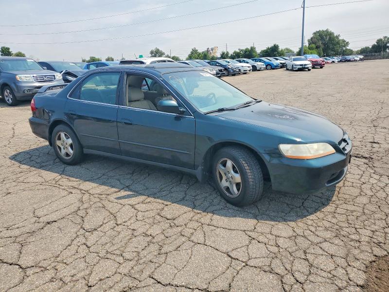 63279926 :رقم المزاد ، 1HGCG1658YA069270 vin ، 2000 Honda Accord مزاد بيع