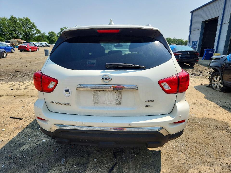 63820186 :رقم المزاد ، 5N1DR2MM5KC631565 vin ، 2019 Nissan Pathfinder مزاد بيع