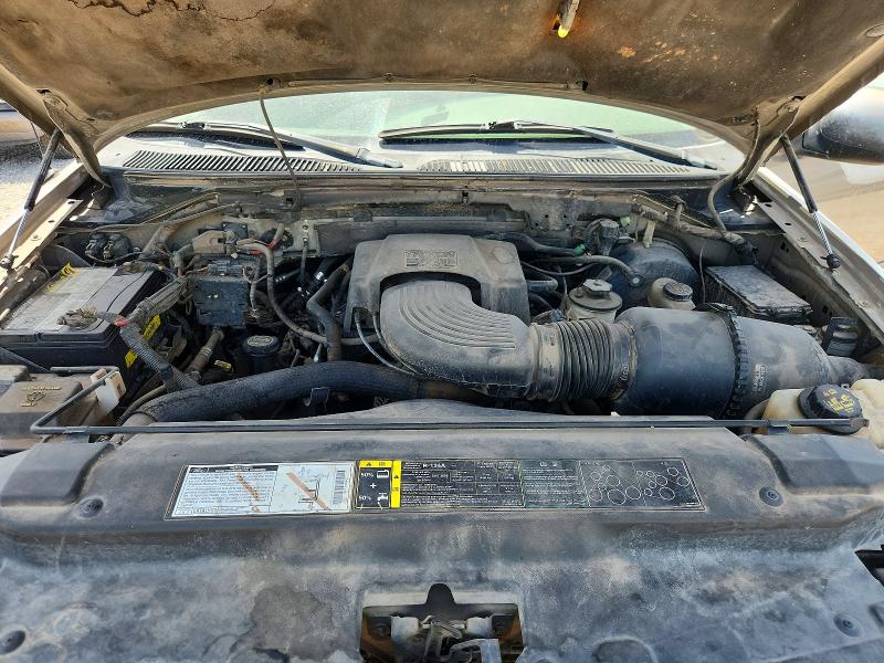65809926 :رقم المزاد ، 1FTRX18L02NB60389 vin ، 2002 Ford F150 مزاد بيع