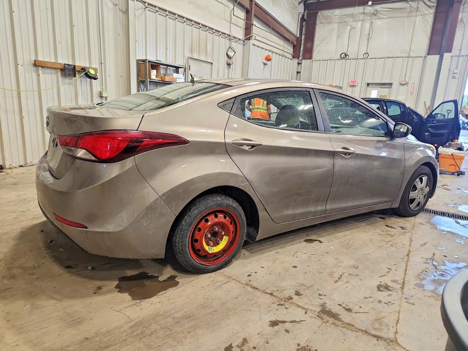 2016 Hyundai Elantra მანქანა იყიდება აუქციონზე, vin: 5NPDH4AE6GH712649, აუქციონის ნომერი: 65977146
