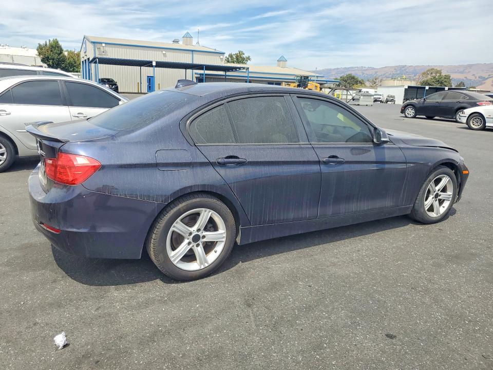 65796186 :رقم المزاد ، WBA3B1C57DK128943 vin ، 2013 Bmw 320 مزاد بيع
