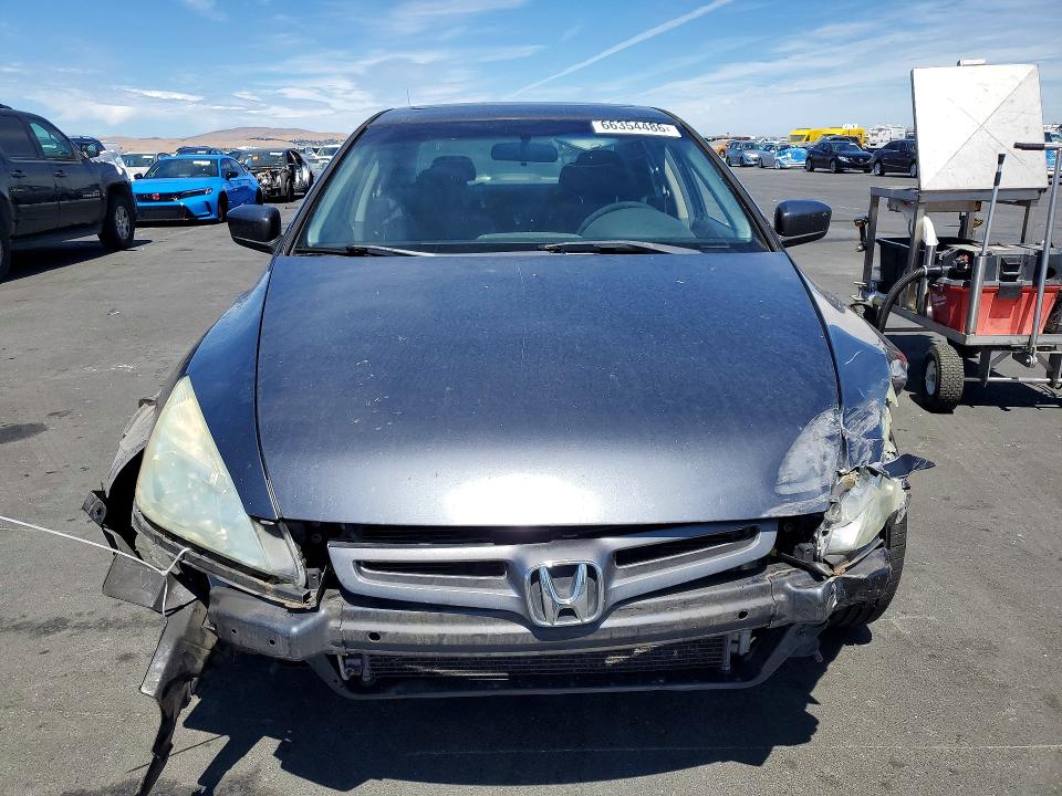 66354486 :رقم المزاد ، 1HGCM56735A071635 vin ، 2005 Honda Accord مزاد بيع