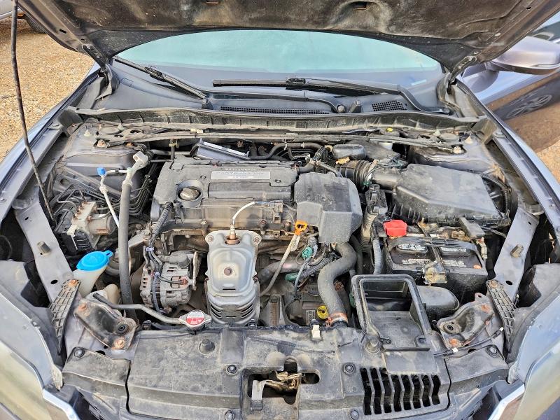 2013 Honda Accord მანქანა იყიდება აუქციონზე, vin: 1HGCT1B8XDA800478, აუქციონის ნომერი: 63733896