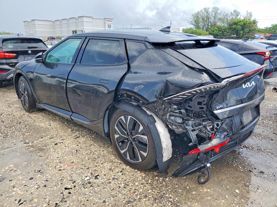 2022 Kia Ev6 მანქანა იყიდება აუქციონზე, vin: KNDC34LA8N5071246, აუქციონის ნომერი: 65236386