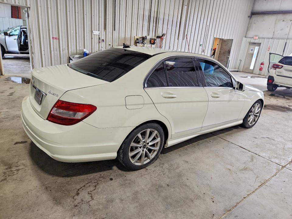 Продаж на аукціоні авто 2010 Mercedes-benz C, vin: WDDGF8BB9AR116942, номер лоту: 67008536