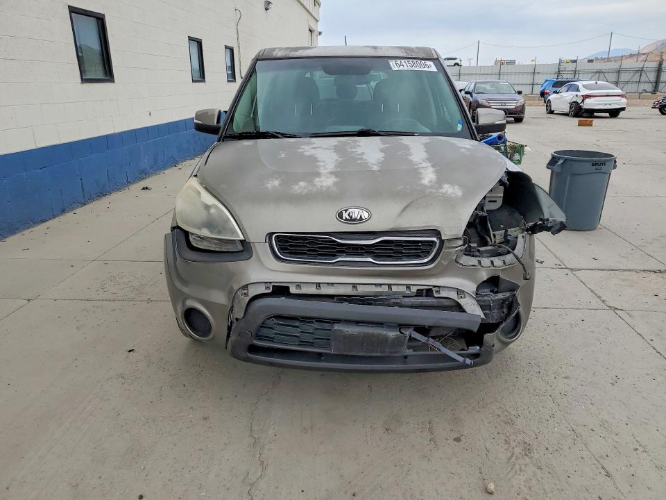 Продажа на аукционе авто 2012 Kia Soul, vin: KNDJT2A62C7396373, номер лота: 64158006