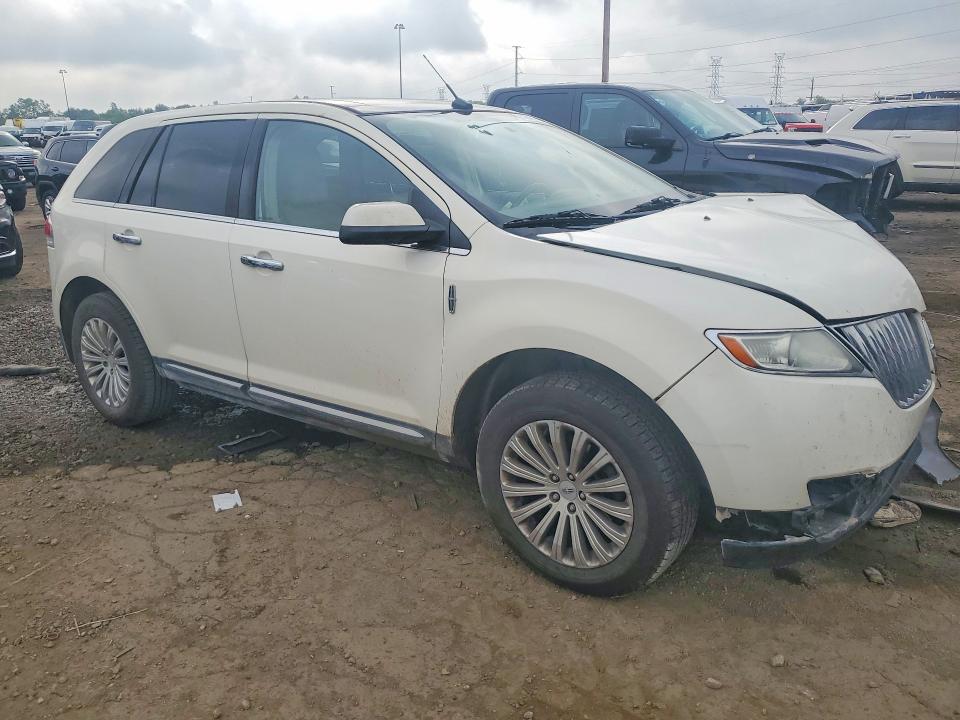 64248526 :رقم المزاد ، 2LMDJ6JK5CBL00668 vin ، 2012 Lincoln Mkx مزاد بيع