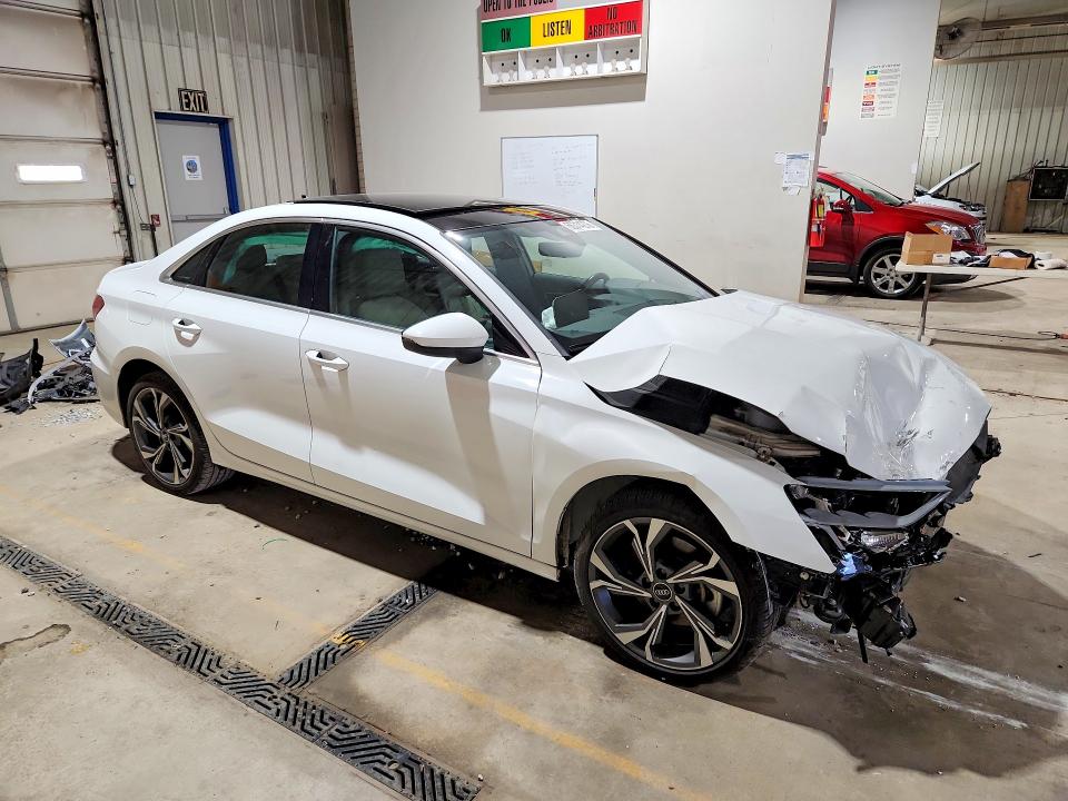 Продаж на аукціоні авто 2022 Audi A3, vin: WAUAUDGY7NA046421, номер лоту: 66314276