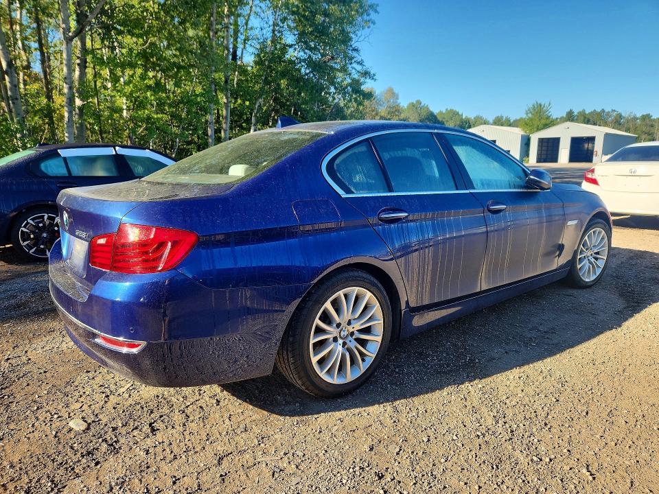 2015 Bmw 528 მანქანა იყიდება აუქციონზე, vin: WBA5A7C54FG143176, აუქციონის ნომერი: 66065466