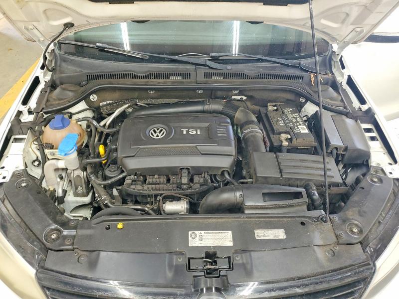 64313936 :رقم المزاد ، 3VWD17AJ6EM301629 vin ، 2014 Volkswagen Jetta مزاد بيع