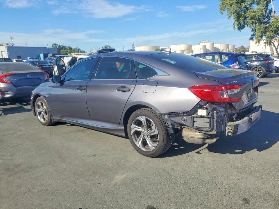Aukcja sprzedaży 2018 Honda Accord, vin: 1HGCV2F6XJA013972, numer aukcji: 66349536