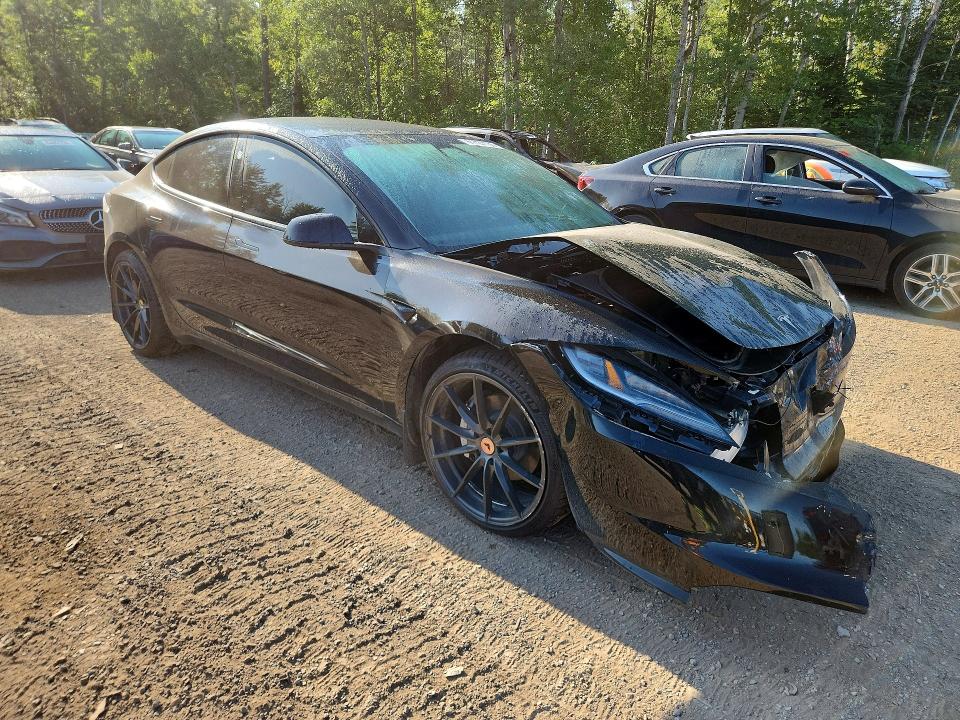 Продажа на аукционе авто 2024 Tesla Model 3, vin: LRW3E7EB6RC088823, номер лота: 64727136