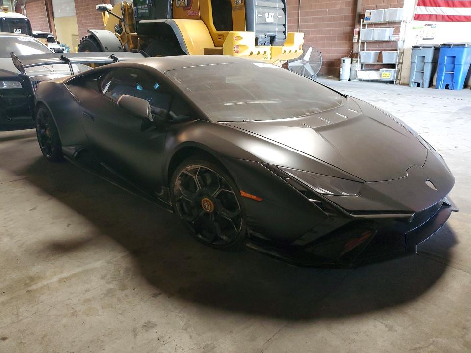 59865206 :رقم المزاد ، ZHWUB6ZF7RLA27255 vin ، 2024 Lamborghini Huracan مزاد بيع