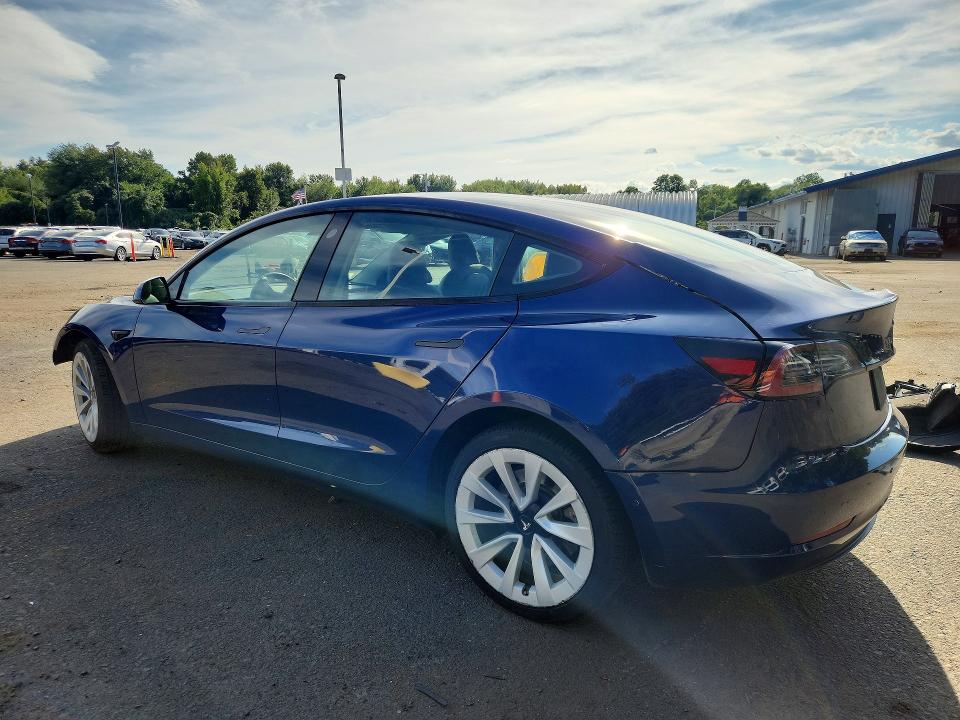 2022 Tesla Model 3 მანქანა იყიდება აუქციონზე, vin: 5YJ3E1EA3NF370471, აუქციონის ნომერი: 65989996