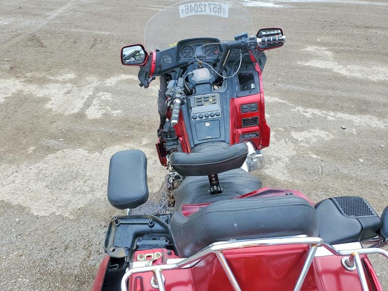 65712046 :رقم المزاد ، 1HFSC2227YA200072 vin ، 2000 Honda Gl1500 مزاد بيع