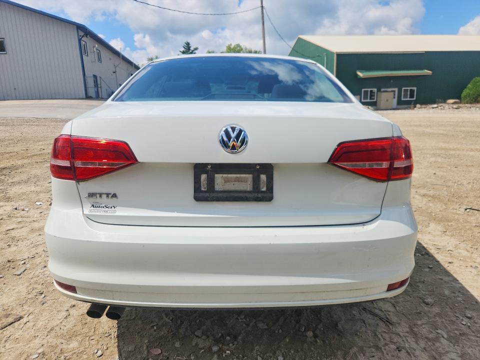 2015 Volkswagen Jetta მანქანა იყიდება აუქციონზე, vin: 3VW2K7AJ2FM319082, აუქციონის ნომერი: 65528026