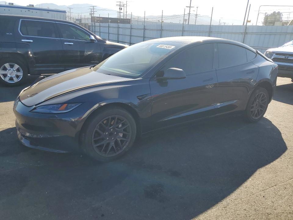 2025 Tesla Model 3 მანქანა იყიდება აუქციონზე, vin: 5YJ3E1EA8SF940301, აუქციონის ნომერი: 66615456