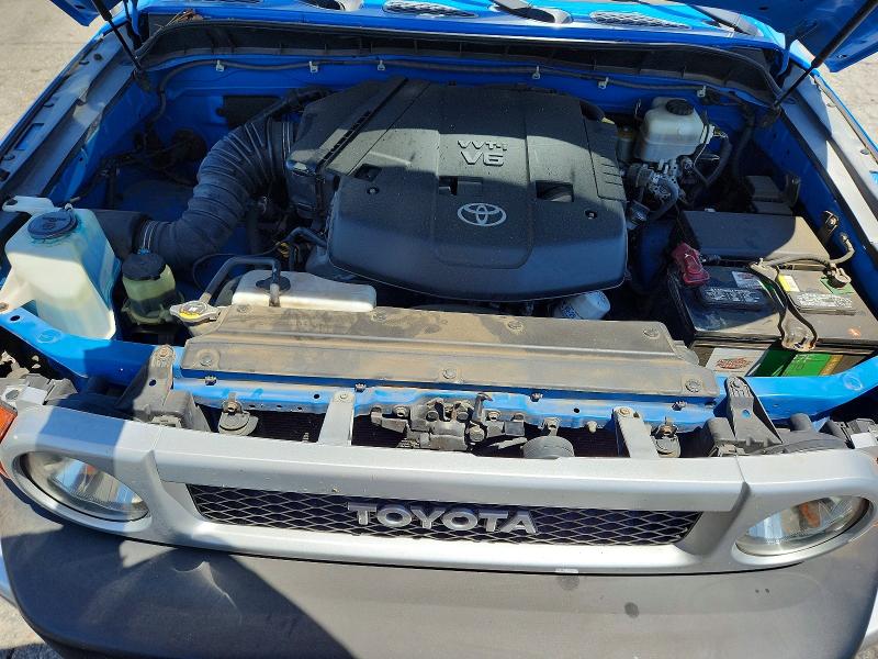 63679286 :رقم المزاد ، JTEZU11F470015420 vin ، 2007 Toyota Fj Cruiser مزاد بيع