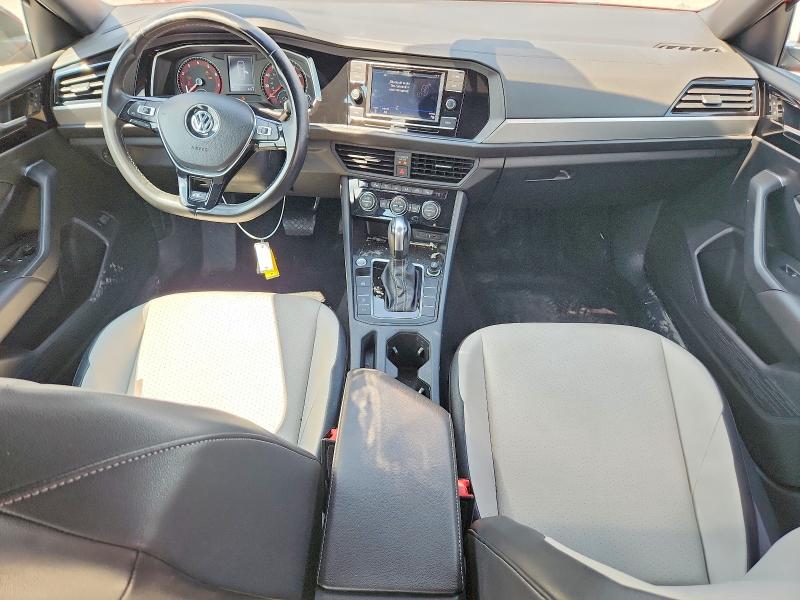 63900936 :رقم المزاد ، 3VWCB7BU4LM040113 vin ، 2020 Volkswagen Jetta مزاد بيع