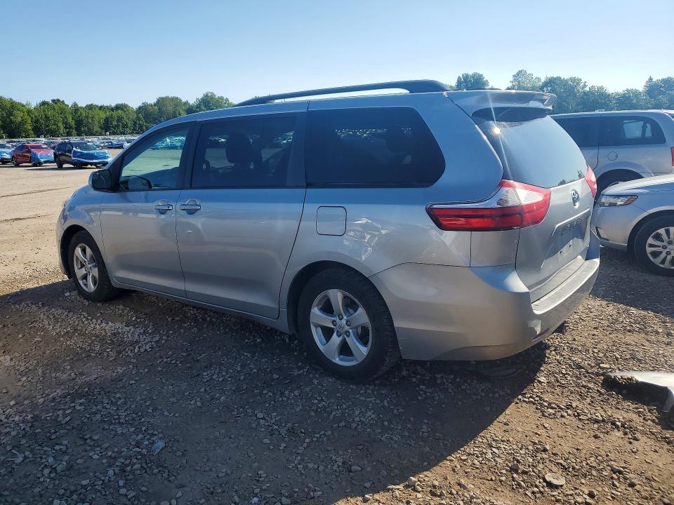2015 Toyota Sienna მანქანა იყიდება აუქციონზე, vin: 5TDKK3DC7FS689730, აუქციონის ნომერი: 63521486