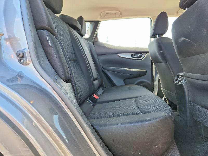 65533226 :رقم المزاد ، JN1BJ1CWXLW367052 vin ، 2020 Nissan Rogue Sport مزاد بيع