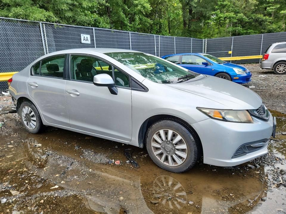 2013 Honda Civic მანქანა იყიდება აუქციონზე, vin: 19XFB2F50DE227513, აუქციონის ნომერი: 63188716