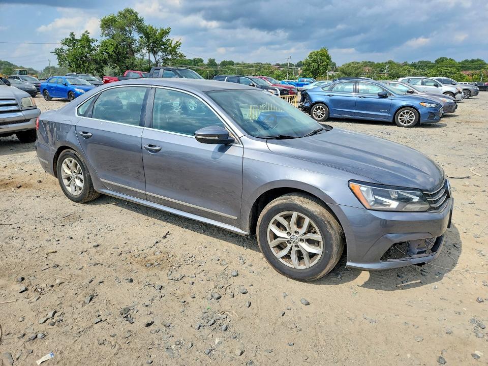 66610776 :رقم المزاد ، 1VWAT7A35GC009523 vin ، 2016 Volkswagen Passat مزاد بيع