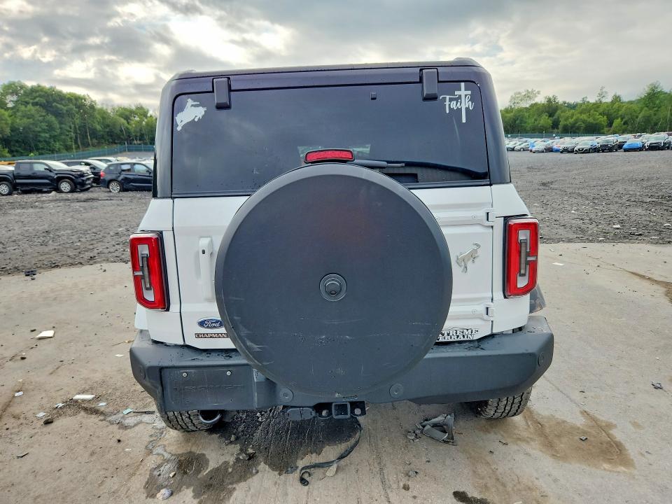 Продаж на аукціоні авто 2024 Ford Bronco, vin: 1FMDE8BH3RLA80907, номер лоту: 64154226