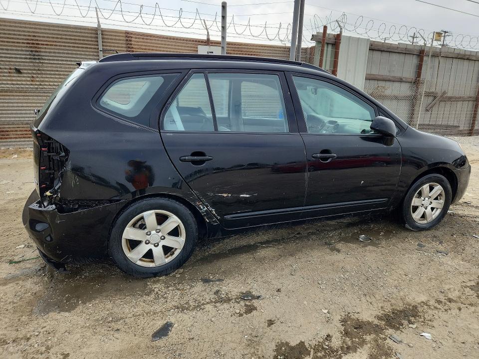 2008 Kia Rondo მანქანა იყიდება აუქციონზე, vin: KNAFG526X87153974, აუქციონის ნომერი: 63448896