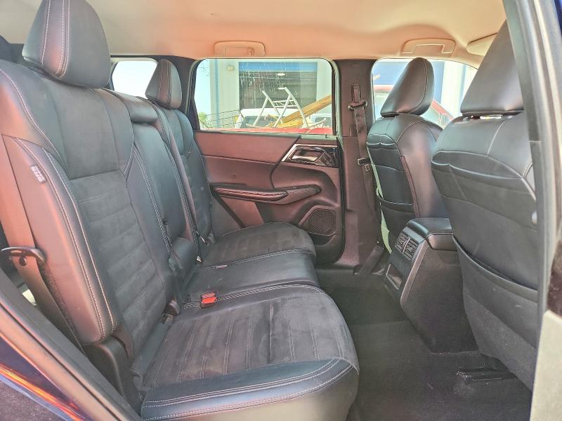 64815186 :رقم المزاد ، JA4J4UA83NZ046391 vin ، 2022 Mitsubishi Outlander مزاد بيع