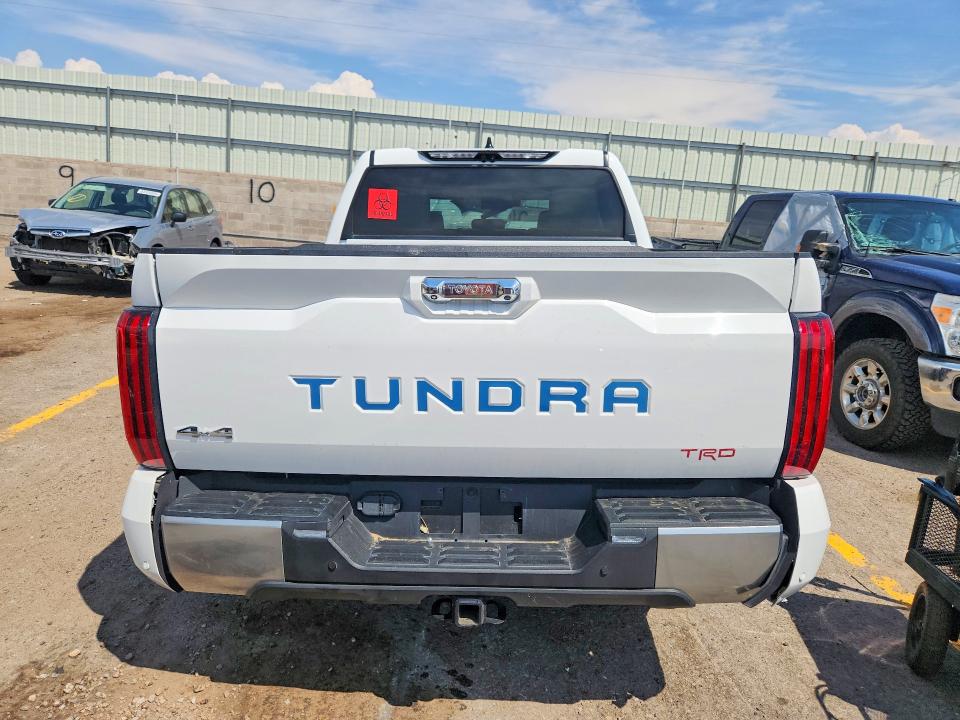 Продажа на аукционе авто 2023 Toyota Tundra, vin: 5TFJA5DBXPX111098, номер лота: 64118726